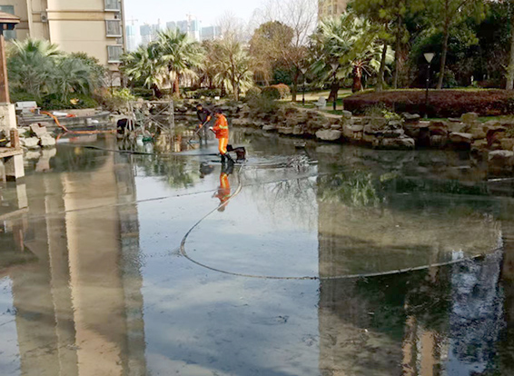 元谋景观池淤泥清理